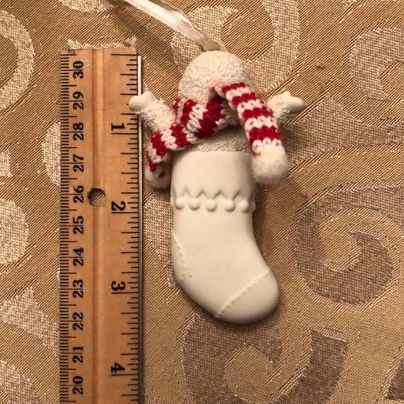 Snow Babies ornament - Picture 2 of 2